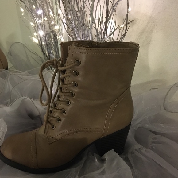 SOLD - Picture 2 of 4